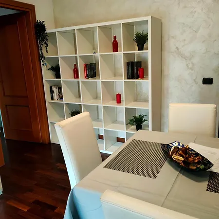 Lele House - Intero Aeroporto Di - Nuova Fiera Di Roma * פיומיצ'ינו