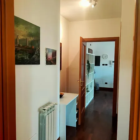 Lele House - Intero Aeroporto Di - Nuova Fiera Di Roma פיומיצ'ינו