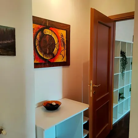 Lele House - Intero Aeroporto Di - Nuova Fiera Di Roma פיומיצ'ינו