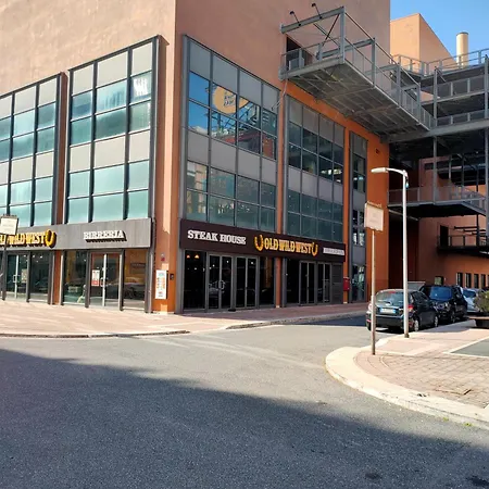 Lele House - Intero Aeroporto Di - Nuova Fiera Di Roma * פיומיצ'ינו