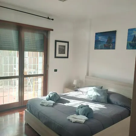 Apartment Lele House - Intero Aeroporto Di - Nuova Fiera Di Roma Fiumicino